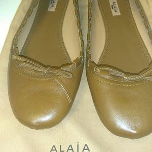 Alaia brown ballet slippers